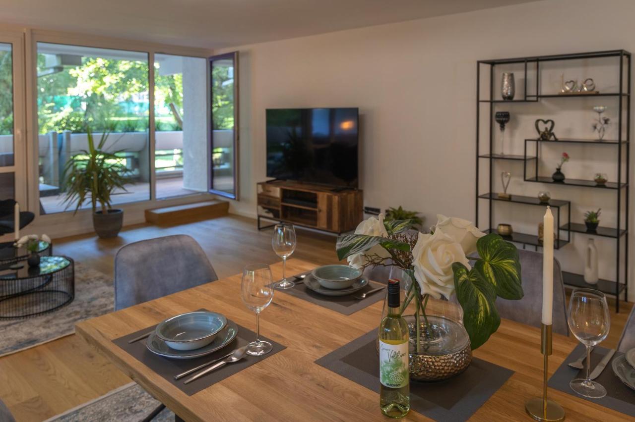 Sweethome - Luxus Pur - Grosse Kueche, 2 Baeder, 2 Terrassen Ottobrunn Exterior photo