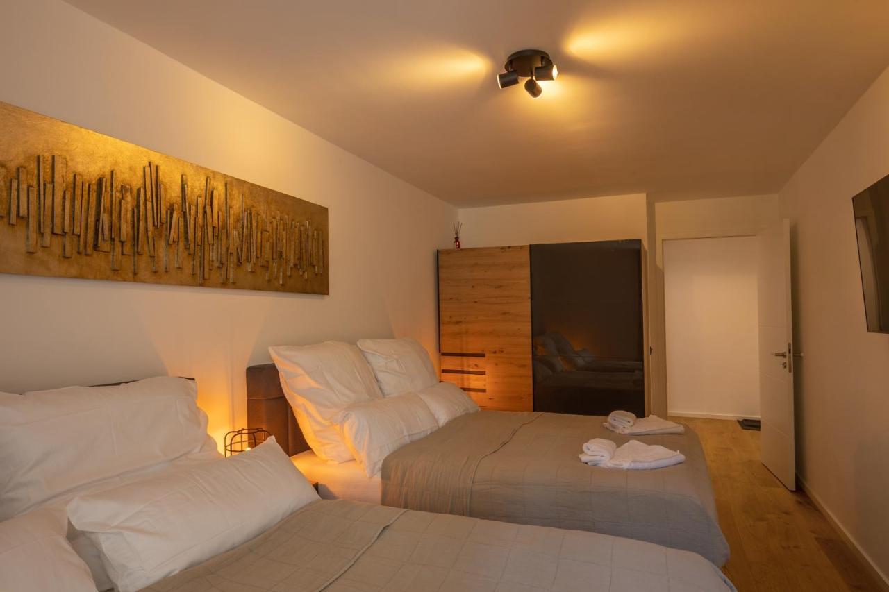Sweethome - Luxus Pur - Grosse Kueche, 2 Baeder, 2 Terrassen Ottobrunn Exterior photo